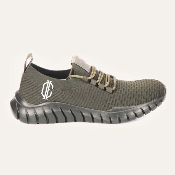 Sports Shoes