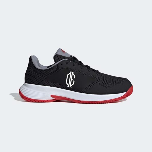 Sports Shoes