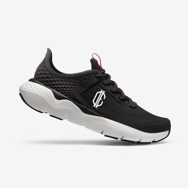Sports Shoes